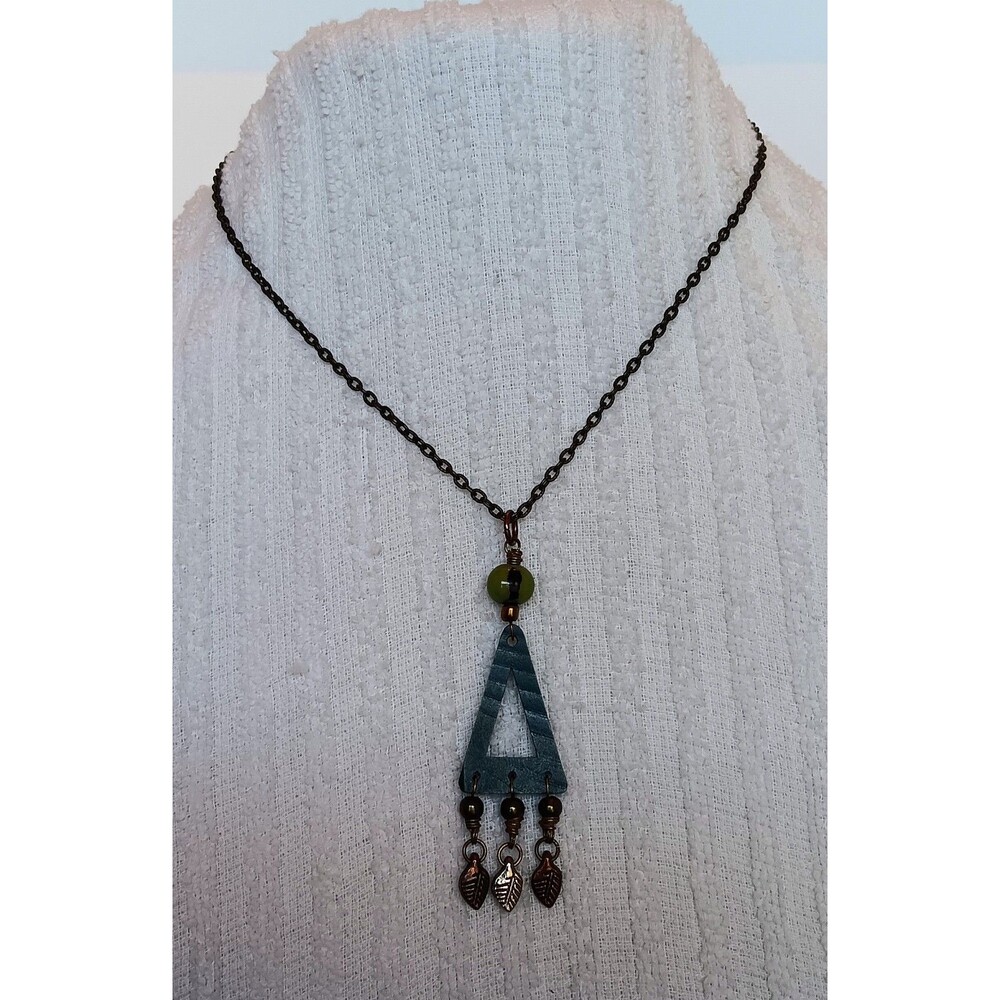 Boho Mixed Metals Organic Materials Leaf Pendant Necklace 18 in